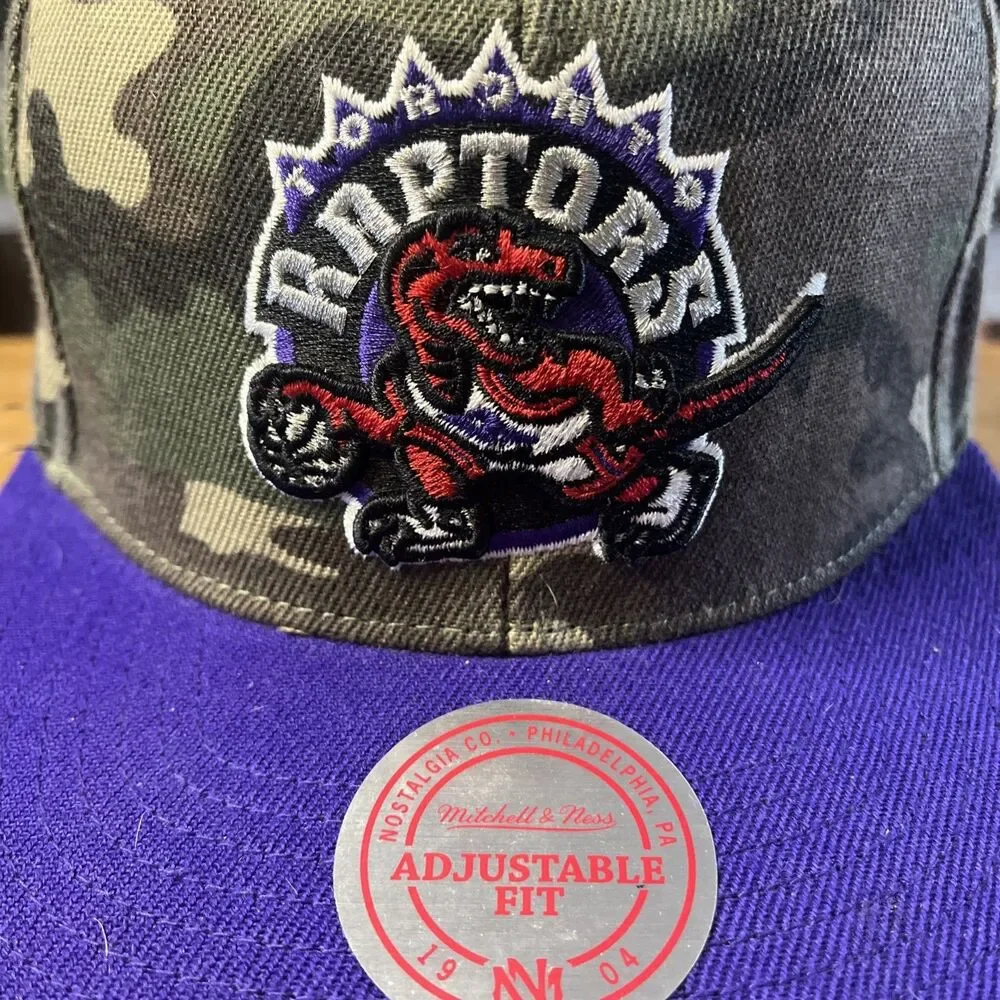 Mitchell & Ness used snapback